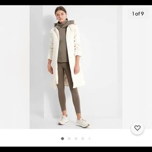 NWT Banana Republic Raincoat - Large